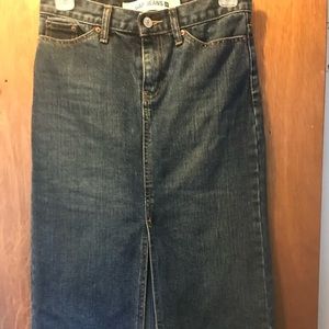 Gap size 0 Denim skirt with front slit
